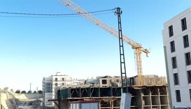 Adıyaman’da işçi üzerine vinç malzemesi düştü