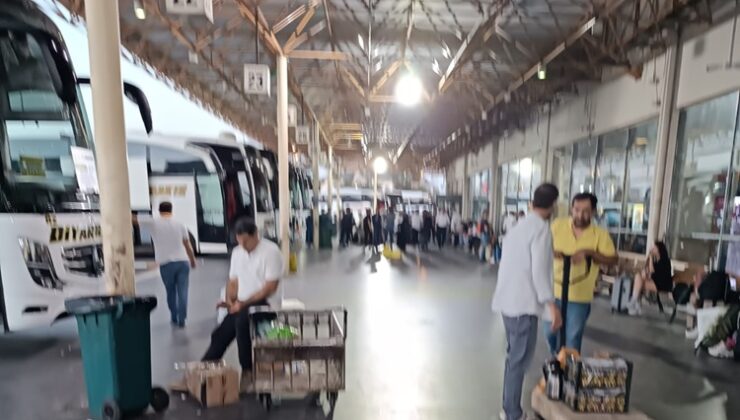 Diyarbakır Otogarında bayram dönüş hareketliliği başladı