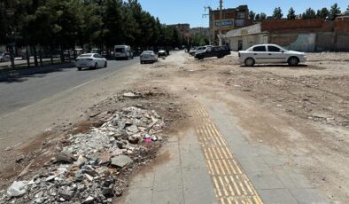Diyarbakır bozuk kaldırım mağdur ediyor!