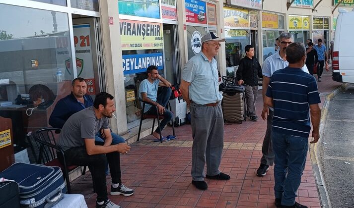 Diyarbakır ilçe otogarında bayram tatili yoğunluğu