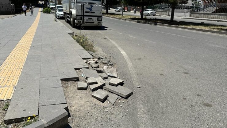 Diyarbakır’da kırık kaldırımlar mağdur ediyor