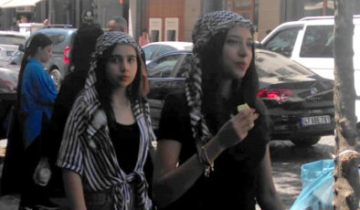 Diyarbakır’da Turistler sıcaktan Puşi ile korunuyor