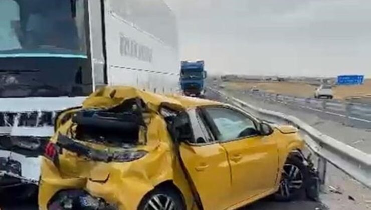 Diyarbakır’da yolcu otobüsü otomobile çarptı: 2 yaralı