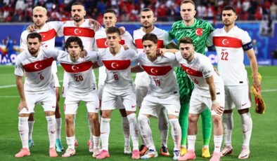 A Milli Futbol Takımı yarı final için Hollanda karşısında