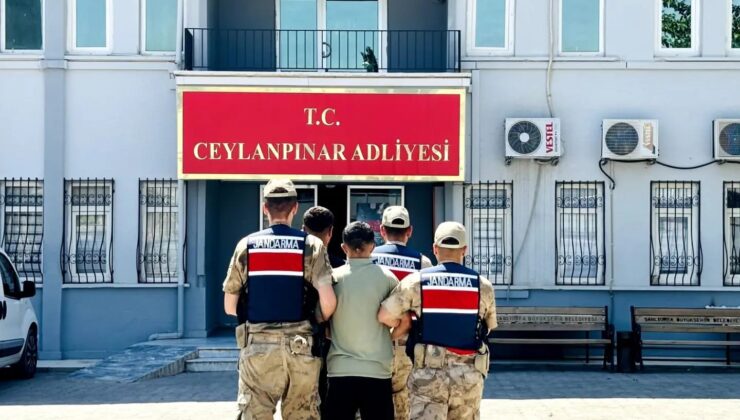 Motosikletli uyuşturucu satıcıları jandarmadan kaçamadı