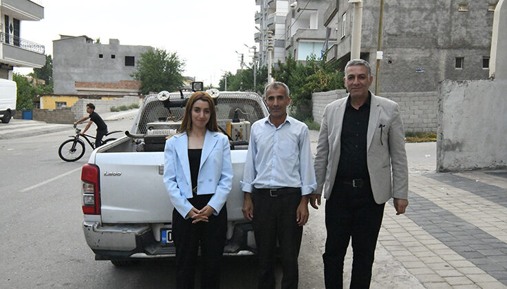 Bismil’de Eşbaşkanlar ilaçlama yaptı