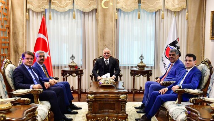 Diyarbakır Valisi Murat Zorluoğlu’na “hayırlı olsun” ziyaretleri