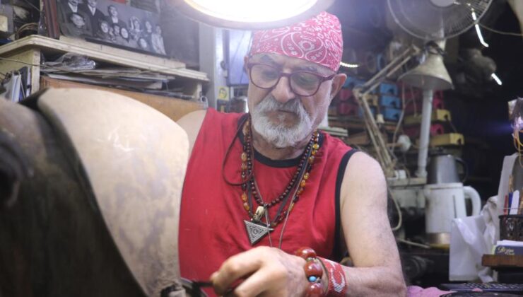 Şirin baba sanatı için gözlerini kaybetti
