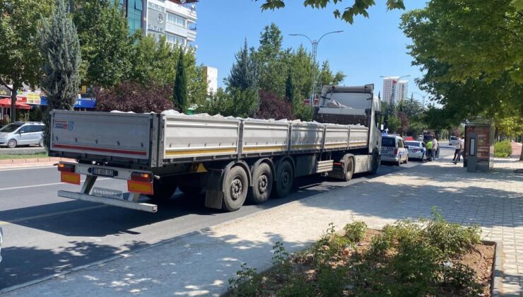 Elazığ’da tır ile otomobil çarpıştı: 1 yaralı