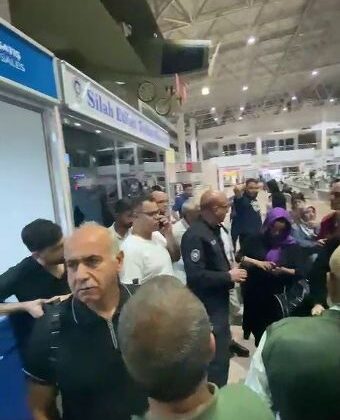 Erzurum’da AJet’in 5 saatlik rötarı gerginlik yarattı