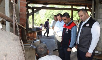 Erzurum’da dutun pekmeze yolculuğu sürüyor