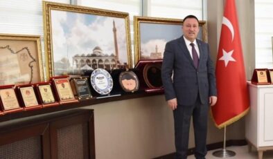 Eski Bağlar Belediye Başkanı Hüseyin Beyoğlu tutuklandı