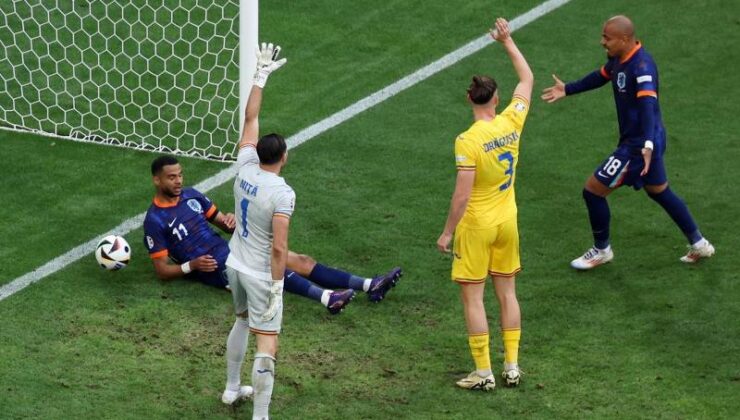 Hollanda, çeyrek finale yükseldi