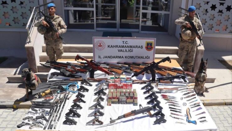Kahramanmaraş’ta cephane dolu evlere baskın