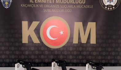 Kargo ile kaçak silah sevkiyatına darbe