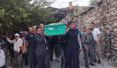 Kıbrıs Gazisi Eyüp Kuş son yolculuğuna uğurlandı