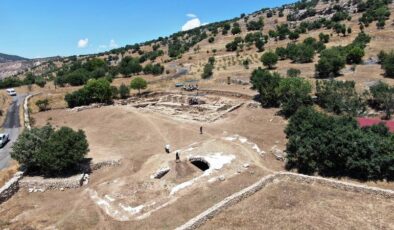 Kulp’ta bin 500 yıllık Kilise’de “amfora” ve “deniz yıldızı” fosili bulundu