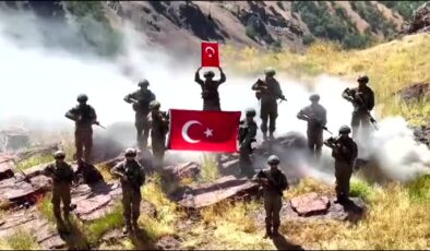 MSB, Mehmetçiğin A Milli Futbol Takımı’na başarı dilediği videoyu paylaştı
