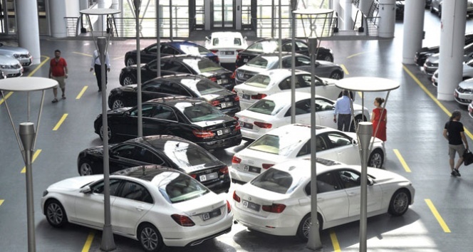Otomotiv üretimi azaldı, ihracat da düştü