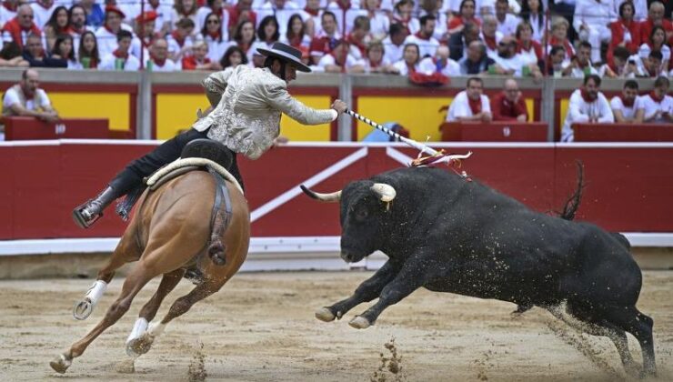 Pamplona’da boğa koşusunda 6 kişi yaralandı