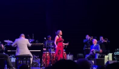 Pink Martini müzikseverlerle buluştu