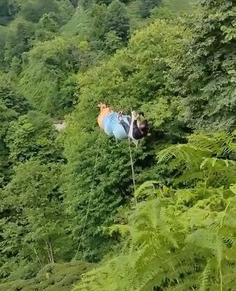 Teleferik arızasında çay kurtarma operasyonu