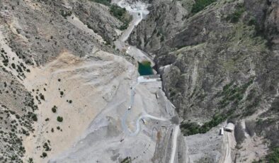 Uzundere barajında su tutma hedefi yakın
