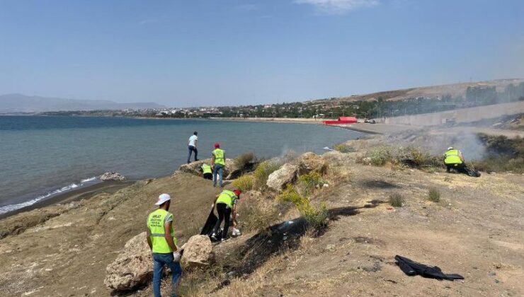 Van gölü kıyılarında büyük temizlik başladı