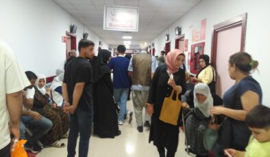 Diyarbakır Hastanelerinde Yoğunluk: Sistem Hataları Koridorları İnsan Yığınıyla Dolduruyor