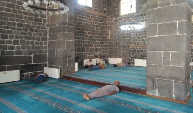 Cami palas dönemi başladı