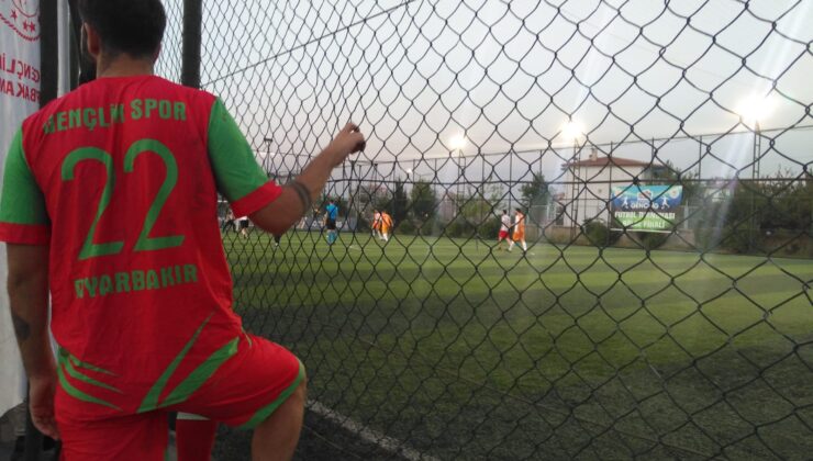 Diyarbakır’da 15 Temmuz Şehitleri Anma Futbol Turnuvası başladı