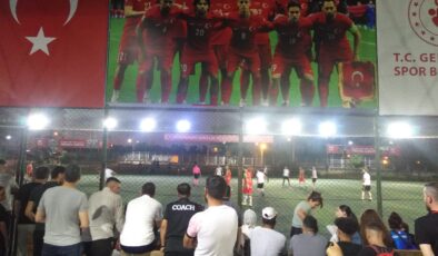 Diyarbakır’da 15 Temmuz Şehitleri Anma Futbol Turnuvası Finalistleri belirlendi