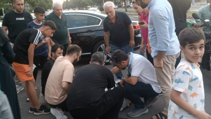 Her gün kazaların yaşandığı kavşakta bu kez araba motora çarptı