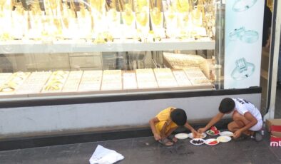 Diyarbakır’da milyonluk altınların altında kahreden görüntü