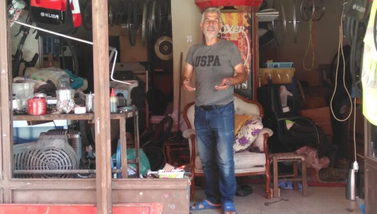 Diyarbakır’da 20 metrekarelik dükkanında eski bisikletlere hayat veren usta