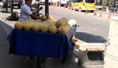 Diyarbakır’ın yerli kavunu tezgahlarda