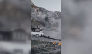 Yamaçtan kopan kaya ve toprak kütlesi 4 eve zarar verdi