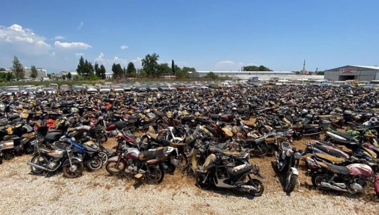 Yediemin otoparklarındaki milyonluk araçlar hurdaya çıkıyor