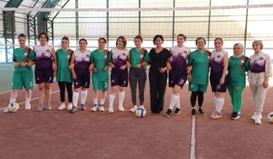 Büyükşehir ve merkez ilçe belediyeleri spor turnuvası düzenledi