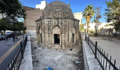 Kızıltepe’de tarihi kümbet çöp alanı oldu