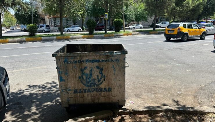Diyarbakır’da çöp konteynerleri kokuyor