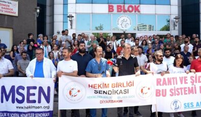 Diyarbakır’da Doktor’a saldırı nedeniyle sağlıkçılar toplandı