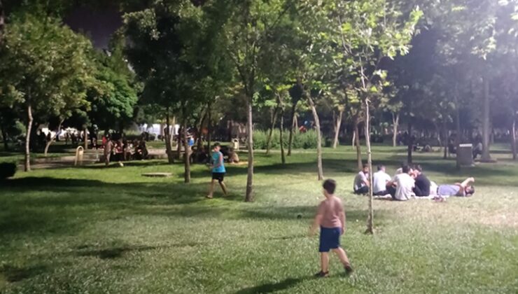 ”Akşamları parkta serinliyoruz”