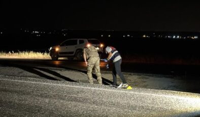 Diyarbakır’da taranan otomobildeki yaralılardan 2 kişi hayatını kaybetti