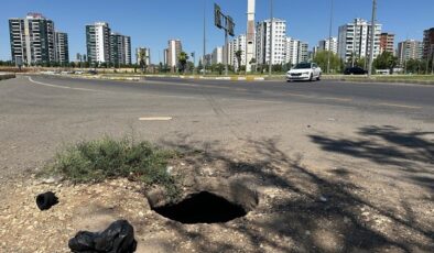 Diyarbakır’da tehlike saçan rögar