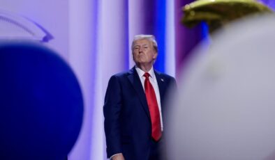 Trump: “ABD’nin bir sonraki başkanı olarak barış getireceğim ve Ukrayna’daki savaşı bitireceğim”