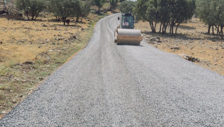Son 4 ayda kent genelinde 190 kilometre yeni yol yapıldı