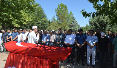 Kalp krizi sonucu ölen askeri personel için tören düzenlendi