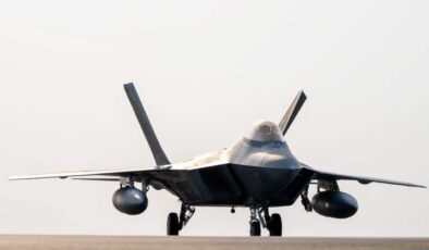 ABD, F22’leri Orta Doğu’ya konuşlandırdı