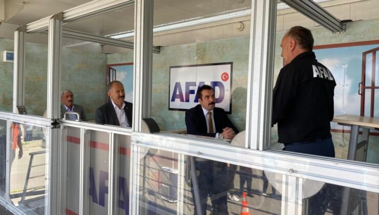 AFAD deprem simülasyon tırı Arpaçay’da eğitim verdi